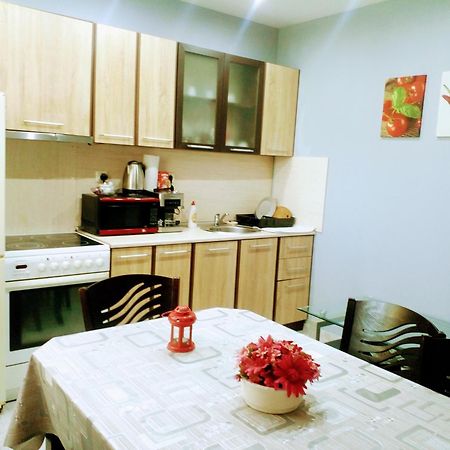 Apartment Diana Resilovo Luaran gambar